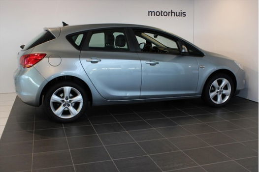 Opel Astra - 1.4 Turbo | 140pk Automaat | Edition | Navigatie | Airco - 1