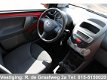 Toyota Aygo - 1.0-12V + | Airco | Elektrische ramen | Dakspoiler | Lichtmetalen velgen - 1 - Thumbnail