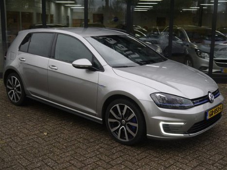 Volkswagen Golf - 1.4 TSI GTE *Navi*ECC*EX.BTW - 1