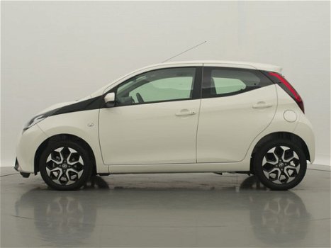 Toyota Aygo - 1.0 VVT-i x-play | Airco | Bluetooth | LMV | Camera | - 1