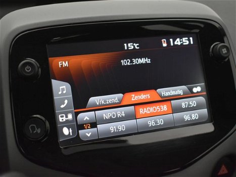 Toyota Aygo - 1.0 VVT-i x-play | Airco | Bluetooth | LMV | Camera | - 1