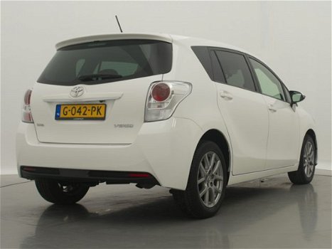 Toyota Verso - 1.6 VVT-i Business Panoramisch dak | Climate & Cruise control | - 1