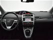 Toyota Verso - 1.6 VVT-i Business Panoramisch dak | Climate & Cruise control | - 1 - Thumbnail