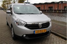 Dacia Lodgy - 1.2 TCe Lauréate 7p. 7 PERSOON _NETTE AUTO