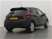 Peugeot 208 - 1.2 82pk Signature | Navigatie | Parkeersensoren | Airco | - 1 - Thumbnail