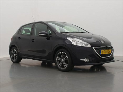 Peugeot 208 - 1.2 82pk Envy | Navigatie | Climate Control | Parkeersensoren | 16