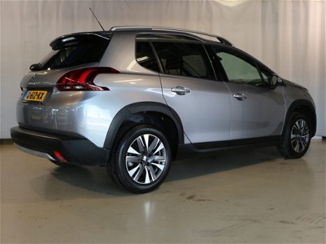 Peugeot 2008 - SUV 1.2 130 pk Allure | Achteruitrijcamera | Navigatie | Climate Control - 1