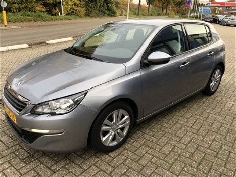 Peugeot 308 - 1.2 VTi Active NAVIGATIE, TREKHAAK, CRUISE CONTROLE - 1