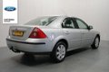 Ford Mondeo - 1.8-16V Futura - 1 - Thumbnail