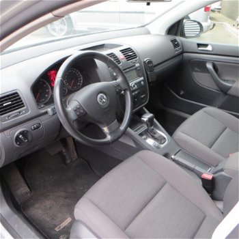 Volkswagen Golf - 1.4 TSi Comfortline DSG in nieuwstaat met navi en Airco Climate Control - 1