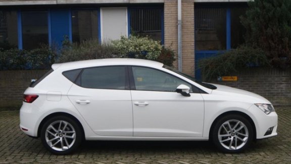 Seat Leon - 1.4 TSI 122pk Style - 1