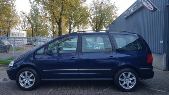 Volkswagen Sharan - 2.0 Comfortline, 1e Eigenaar, LM Velgen - 1