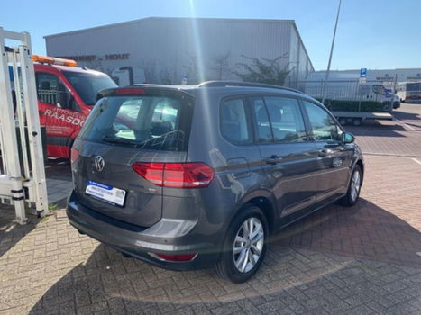 Volkswagen Touran - 1.6 TDI SCR Connected Series - 1