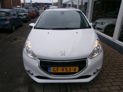 Peugeot 208 - 1.2 PureTech Style Pack - 1