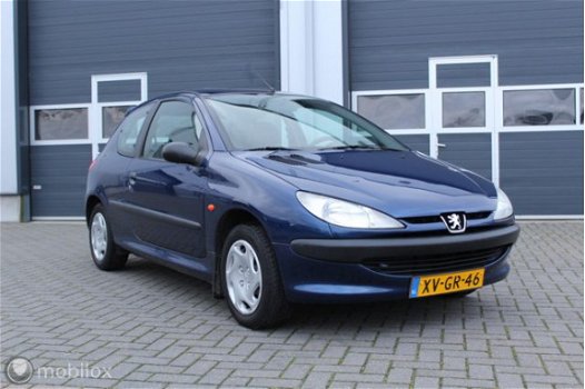 Peugeot 206 - 1.4 XR leuke auto met APK tot 10-05-2020 - 1