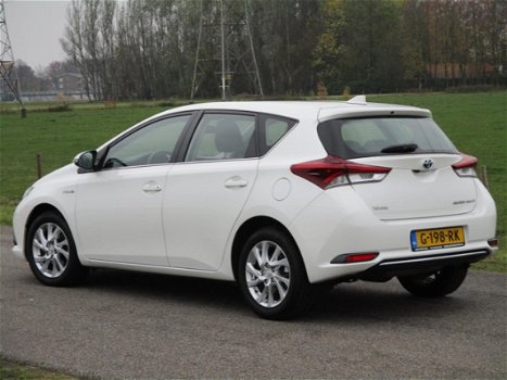 Toyota Auris - 1.8 Hybrid Lease Automaat/ECC/Navigatie/Camera - 1