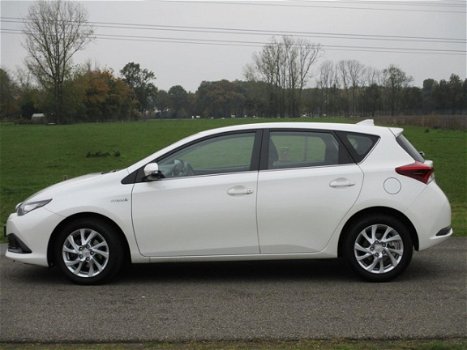 Toyota Auris - 1.8 Hybrid Lease Automaat/ECC/Navigatie/Camera - 1