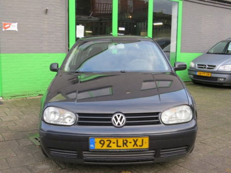 Volkswagen Golf - 1.6-16V Ocean - 1