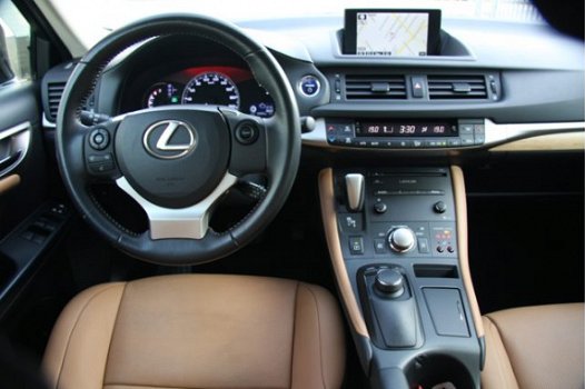 Lexus CT 200h - Hybrid Nw model/ Leder/Navi/Stoelverwarming - 1