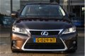 Lexus CT 200h - Hybrid Nw model/ Leder/Navi/Stoelverwarming - 1 - Thumbnail