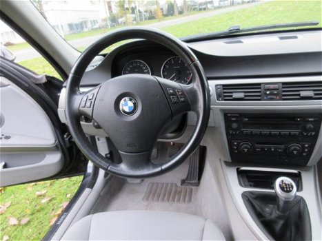 BMW 3-serie - 320i climaat - 1