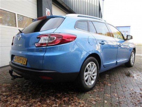 Renault Mégane Estate - 1.5 dCi Bose R-LINK/CAMERA/TREKHAAK/ECC/CRUISE - 1