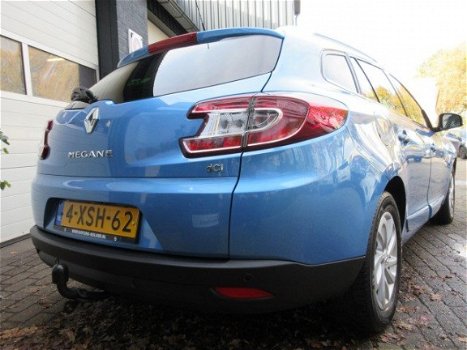 Renault Mégane Estate - 1.5 dCi Bose R-LINK/CAMERA/TREKHAAK/ECC/CRUISE - 1