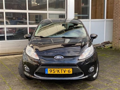 Ford Fiesta - 1.6 Titanium (bj 2010) 120 PK Climate control - 1