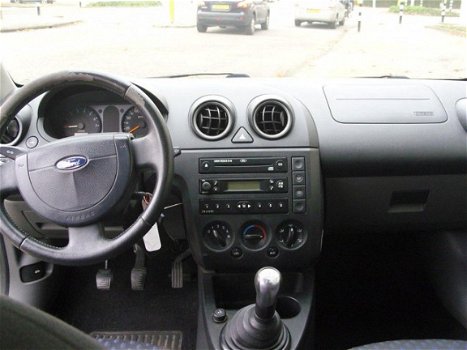 Ford Fiesta - 1.4-16V First Edition - 1