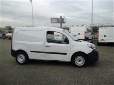 Renault Kangoo - 1.5 DCI 55KW 75PK AIRCO/ CRUISE CONTROL/ PARKEERSENSOREN