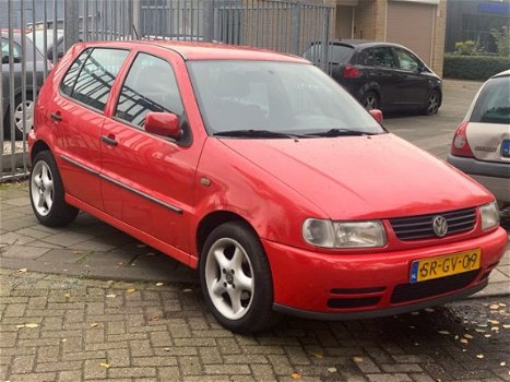 Volkswagen Polo - 1.4 MEENEEMPRIJS 450€ - 1