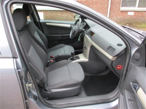 Opel Astra Wagon - 1.6 Essentia clima/superstaat - 1
