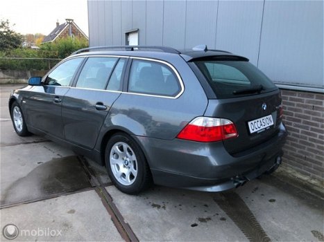 BMW 5-serie Touring - 525i Automaat - 1