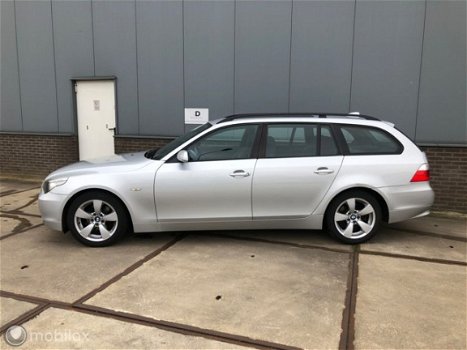 BMW 5-serie Touring - 520d Executive [Pano/Navi/Xenon] - 1