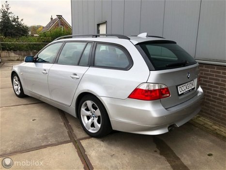 BMW 5-serie Touring - 520d Executive [Pano/Navi/Xenon] - 1