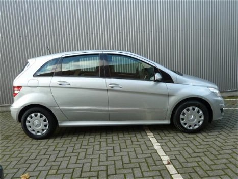 Mercedes-Benz B-klasse - 170 /Airco/Audio/ zeer nette auto - 1