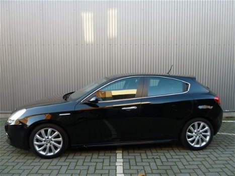 Alfa Romeo Giulietta - 1.4 T Distinctive /192 PK/Airco/Audio/17