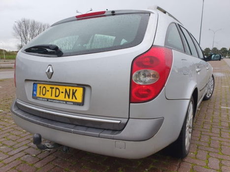 Renault Laguna Grand Tour - 1.9 dCi Privilège - START NIET - 1