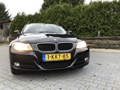 BMW 3-serie Touring - 320i Executive NAVI, PANO, PDC, CRUISE, LEDER, ENZOVOORTS - 1