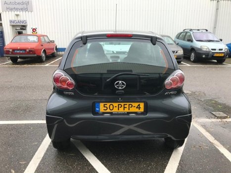 Toyota Aygo - 1.0-12V Cool AIRCO |99.000 KM | BOEKJES | APK 2021 | - 1