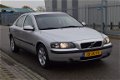 Volvo S60 - 2.4 | Airco | Cruise | Nieuwe APK - 1 - Thumbnail