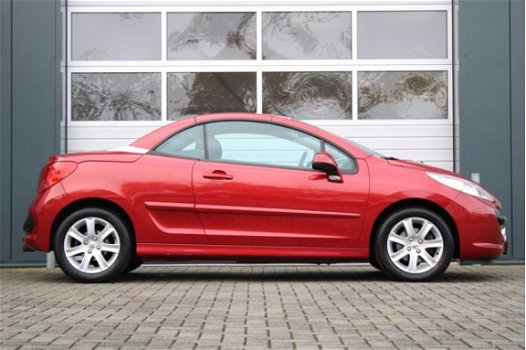 Peugeot 207 CC - 1.6 VTi Airco/Elek.Ramen/C.V./PDC/LM.Velgen/Leder/Dealeronderhouden/119.557km - 1