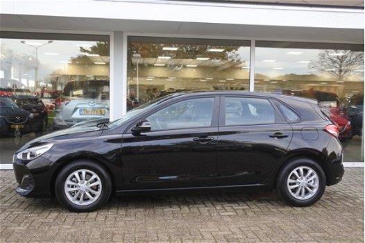 Hyundai i30 - 1.0 T-GDI Comfort | Navi | Climate/cruise control | Achteruitrijcamera | Lane Assist | - 1