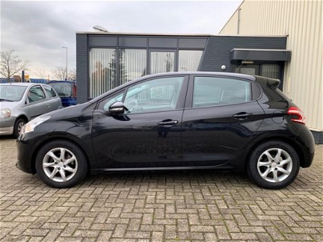 Peugeot 208 - 1.4 e-HDi Blue Lease AUTOMAAT VOL ONDERH NAP NAVI PDC TREKH - 1