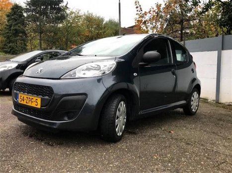 Peugeot 107 - 1.0 Access Accent - 1