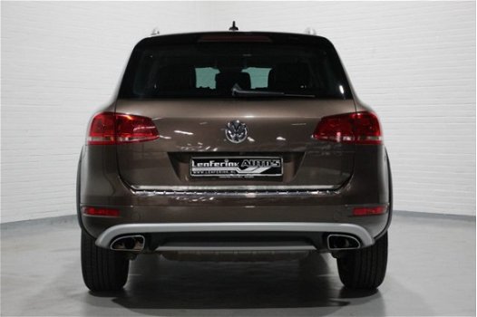 Volkswagen Touareg - 3.0 TDI Highline Automaat, Navi, Cruise, Stoelventilatie, Memory, Leder, dyn-au - 1