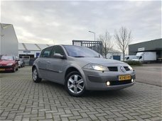 Renault Mégane - 2.0-16V Tech Line