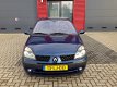 Renault Clio - 1.6 16v AUTOMAAT*INITIALE*5DRS*UNIEK LAGE KM'S - 1 - Thumbnail