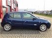 Renault Clio - 1.6 16v AUTOMAAT*INITIALE*5DRS*UNIEK LAGE KM'S - 1 - Thumbnail