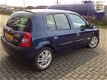 Renault Clio - 1.6 16v AUTOMAAT*INITIALE*5DRS*UNIEK LAGE KM'S - 1 - Thumbnail